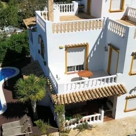 Alba Ibiza * سانتا أيُلاريا ذيس ريو